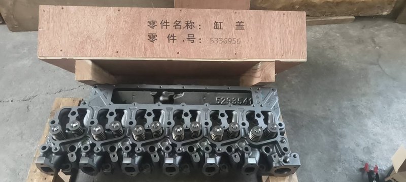 缸盖总成